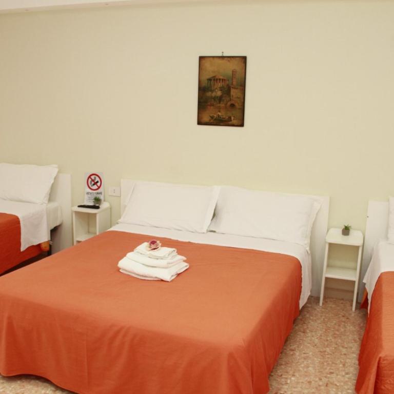 B&B Maestra Giovanna - Camera Quadrupla con Bagno Privato - 3