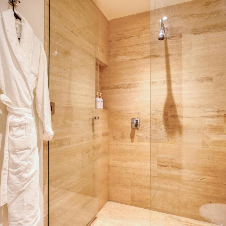 Group Apt 13 16, no view, 3BR, 12 pax - Apartamento - 27
