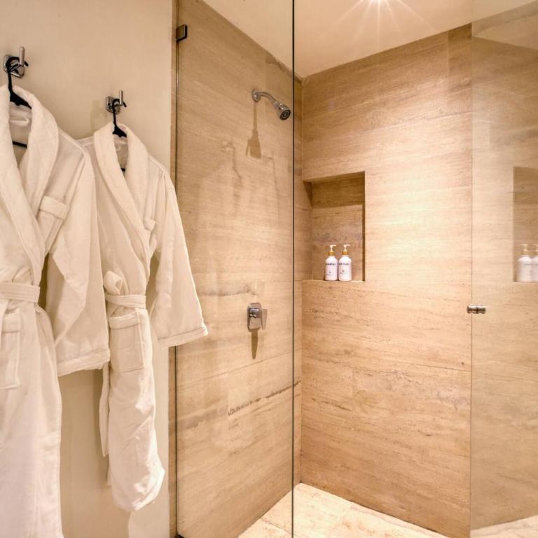 Group Apt 13 16, no view, 3BR, 12 pax - Apartamento - 36