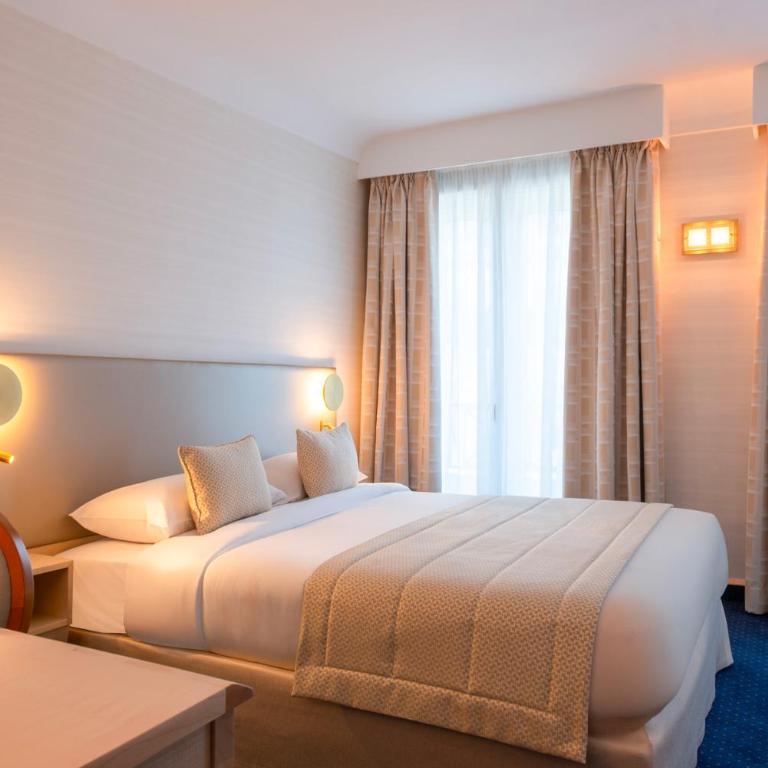 Atlantic Hotel - Chambre Standard Lit Queen-Size - 7