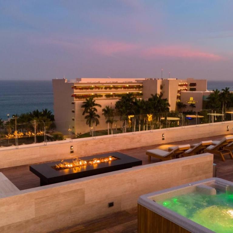 Family Friendly APT 17 ocean view, 3BR, 6 pax - Apartment - 27