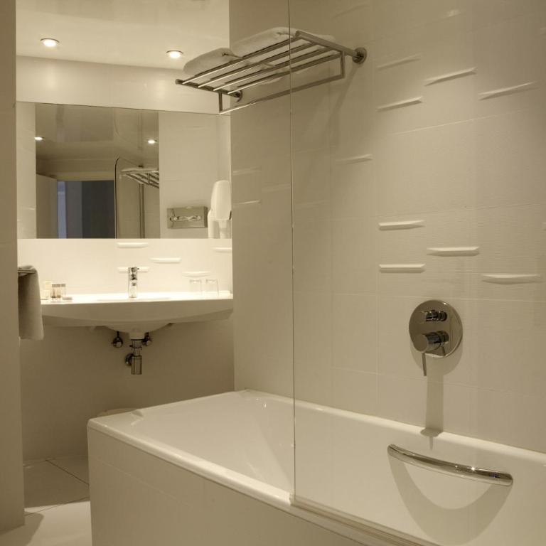 Atlantic Hotel - Chambre Triple Deluxe - 7