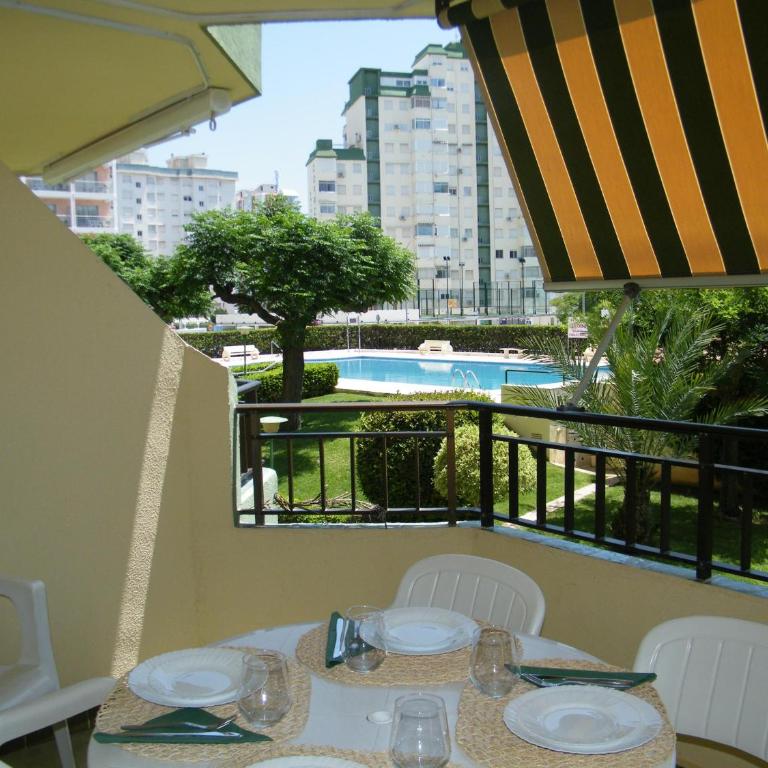 Apartamento con AA y piscina - Familias - ES-314-32 - Apartamento - 1
