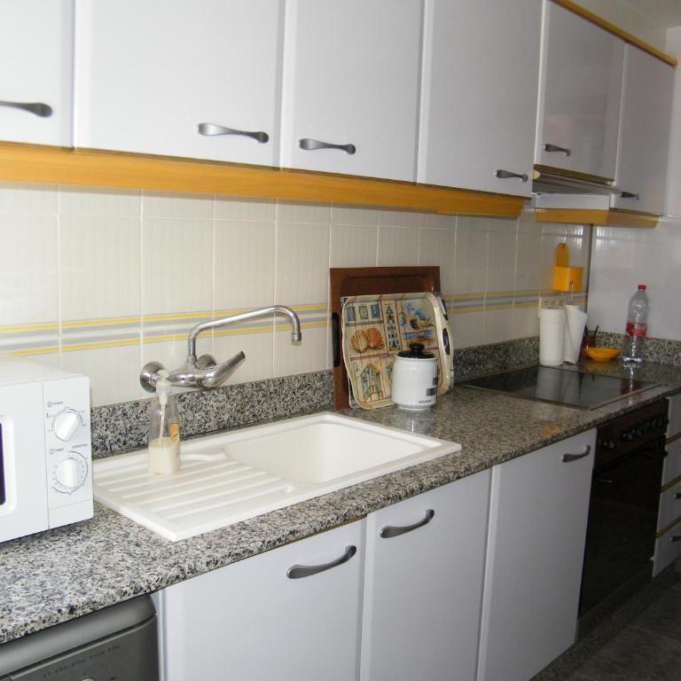 Apartamento con aire acondicionado - Vista a la piscina - ES-314-30 - Apartamento - 13