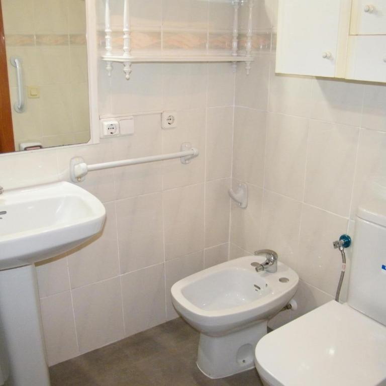 Apartamento con aire acondicionado - Vista a la piscina - ES-314-30 - Apartamento - 25