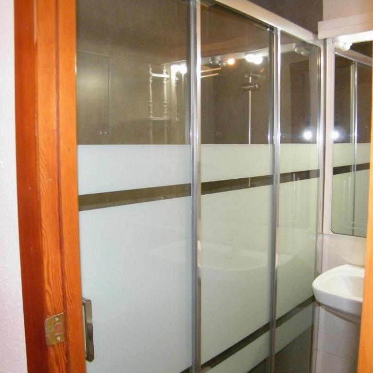 Apartamento con aire acondicionado - Vista a la piscina - ES-314-30 - Apartamento - 26