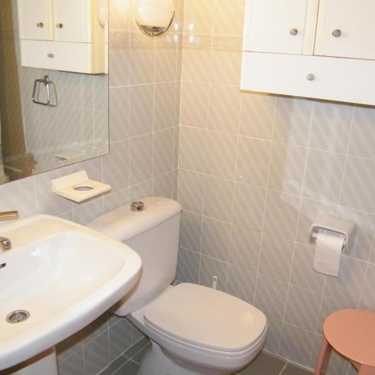 Apartamento con aire acondicionado - Vista a la piscina - ES-314-30 - Apartamento - 35