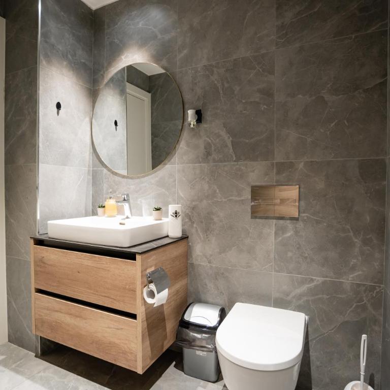 Casa Lux Apartment - One-Bedroom Apartment - 12