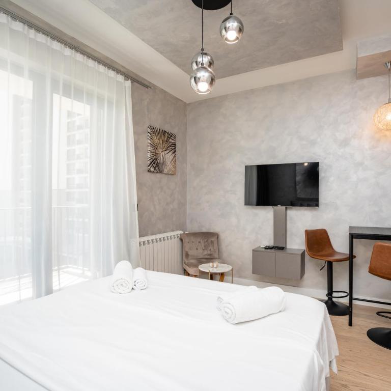 Casa Lux Apartment - One-Bedroom Apartment - 14