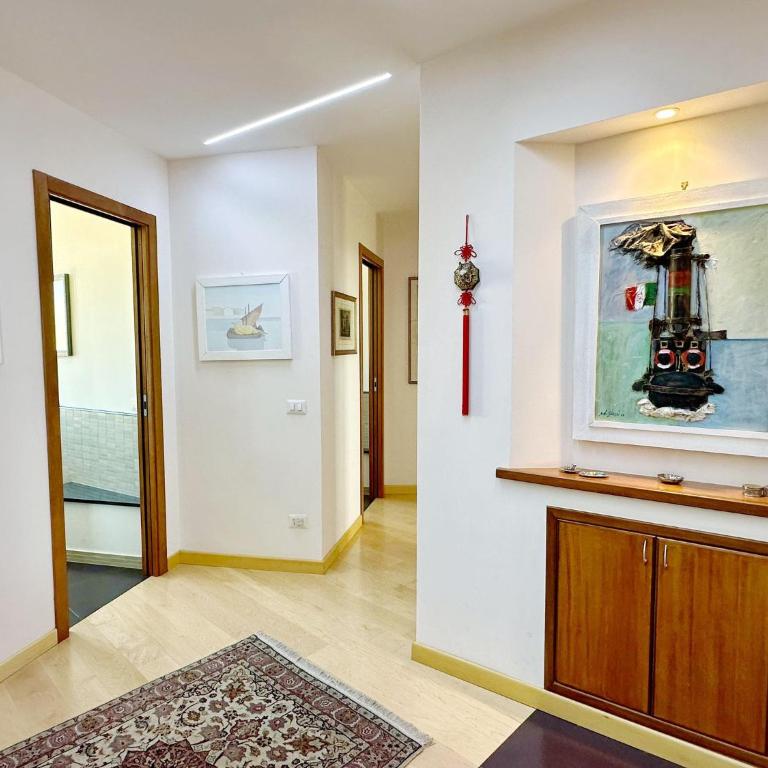 Terrazza da Sogno con Vista su Castello e Lago - Appartamento con 2 Camere da Letto - 19