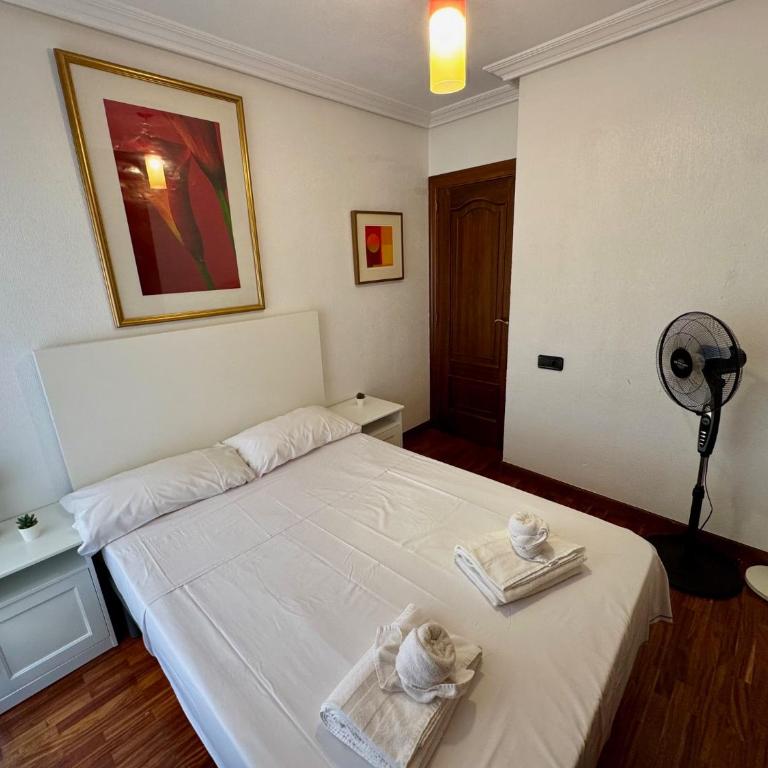 Apartamento Reyes de España / Free Parking & Wi Fi - Two-Bedroom Apartment - 7