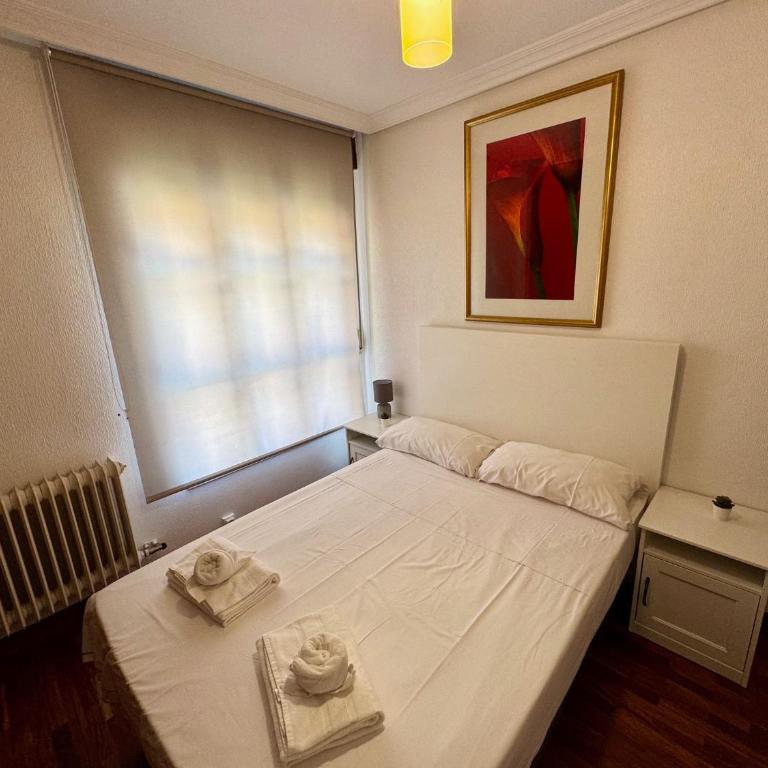 Apartamento Reyes de España / Free Parking & Wi Fi - Two-Bedroom Apartment - 6