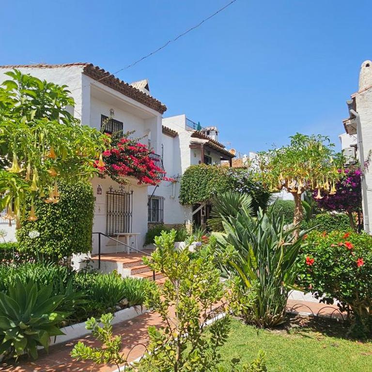 Pueblo Andaluz New Luxury Townhouse Centre Nerja - Villa Deluxe - 3
