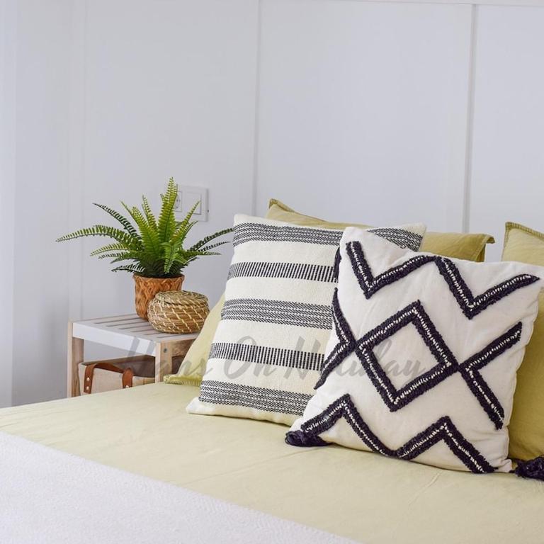 Altos de Frigiliana APT 2 - 2 bedroom Apartment with amazing views and Pool HansOnHoliday Rentals - Apartamento de 2 dormitorios - 2