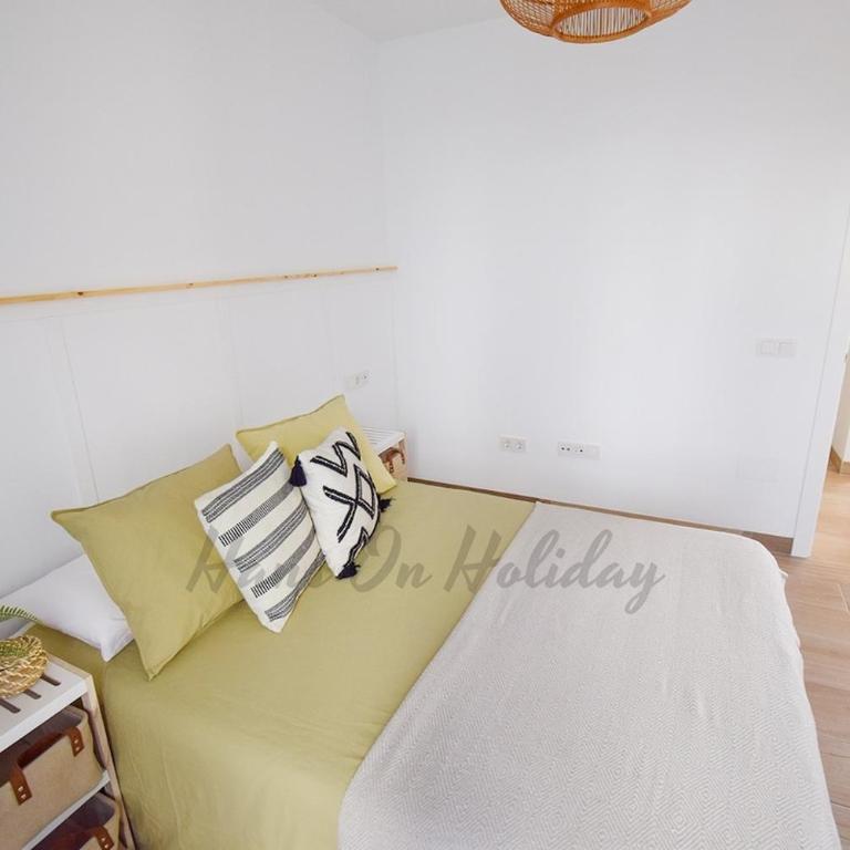 Altos de Frigiliana APT 2 - 2 bedroom Apartment with amazing views and Pool HansOnHoliday Rentals - Apartamento de 2 dormitorios - 3