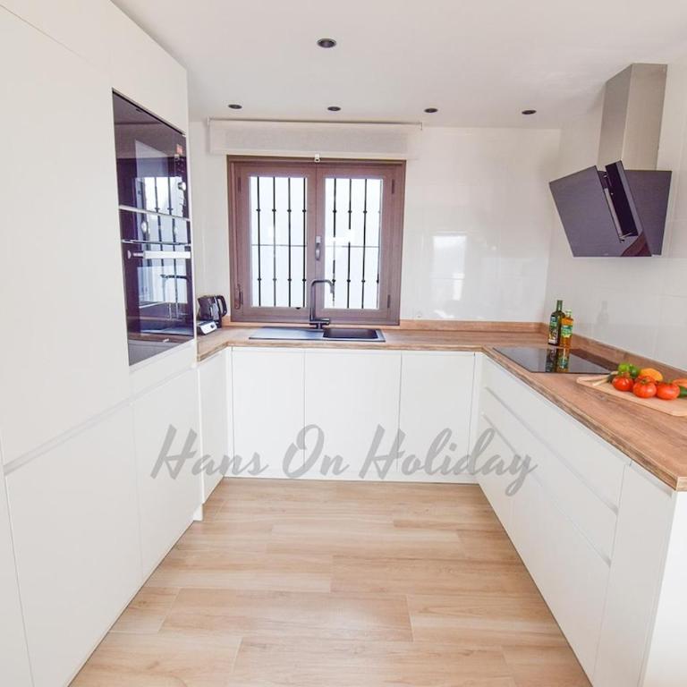 Altos de Frigiliana APT 2 - 2 bedroom Apartment with amazing views and Pool HansOnHoliday Rentals - Apartamento de 2 dormitorios - 12
