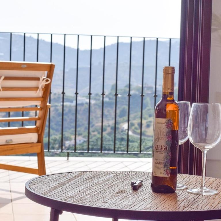Altos de Frigiliana APT 2 - 2 bedroom Apartment with amazing views and Pool HansOnHoliday Rentals - Apartamento de 2 dormitorios - 14
