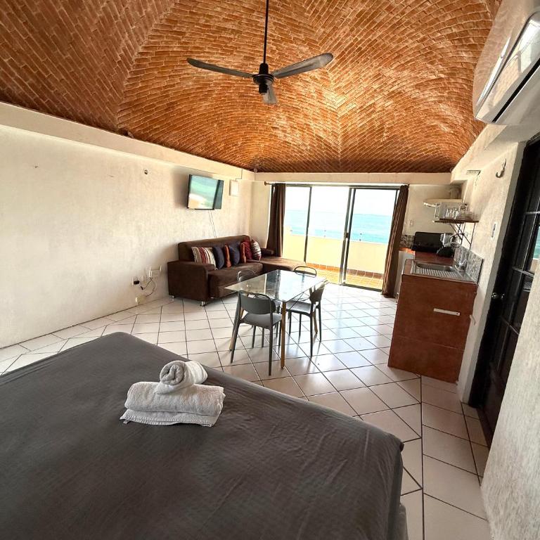 Loft hermoso frente al mar a 5 min del ferry - One-Bedroom Apartment - 3