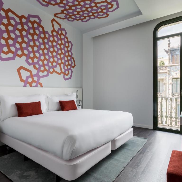 Room Mate Carla, Barcelona - Double or Twin Room with Balcony - 1