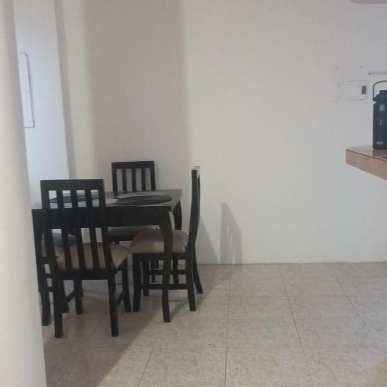 Apartamento vacacional - Two-Bedroom Apartment - 6