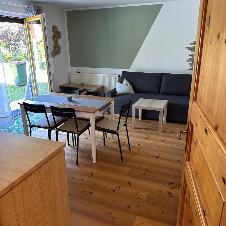 Landleben Apartment Velden - Apartment mit 2 Schlafzimmern mit Balkon und Terrasse - 2