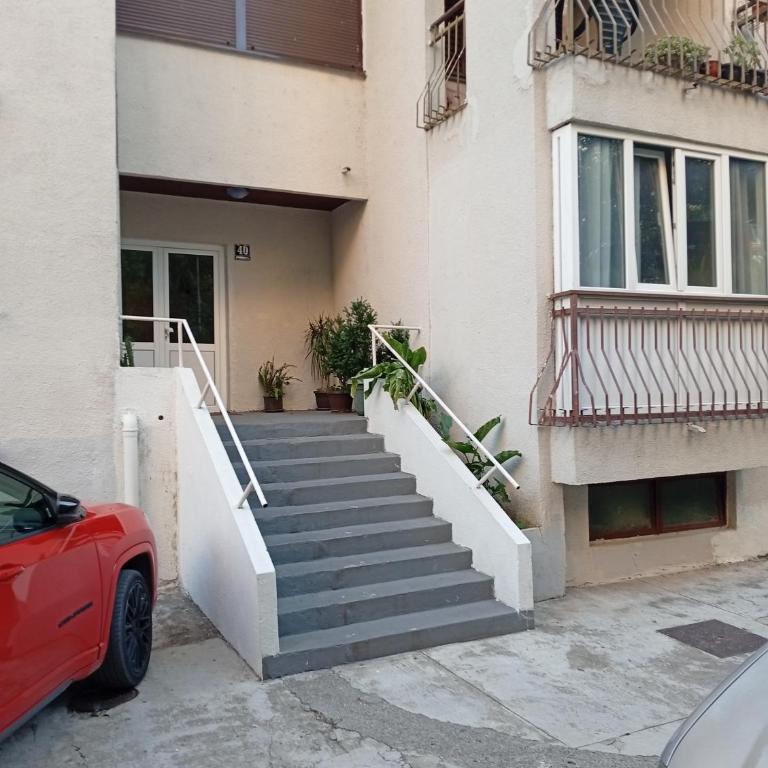 Dino 2 stan za odmor na dobroj lokaciji - Two-Bedroom Apartment - 6