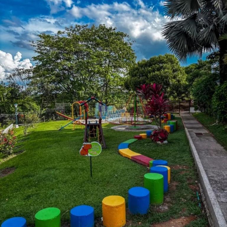 Casa Amoblada en Conjunto Villavicencio - Three-Bedroom House - 20