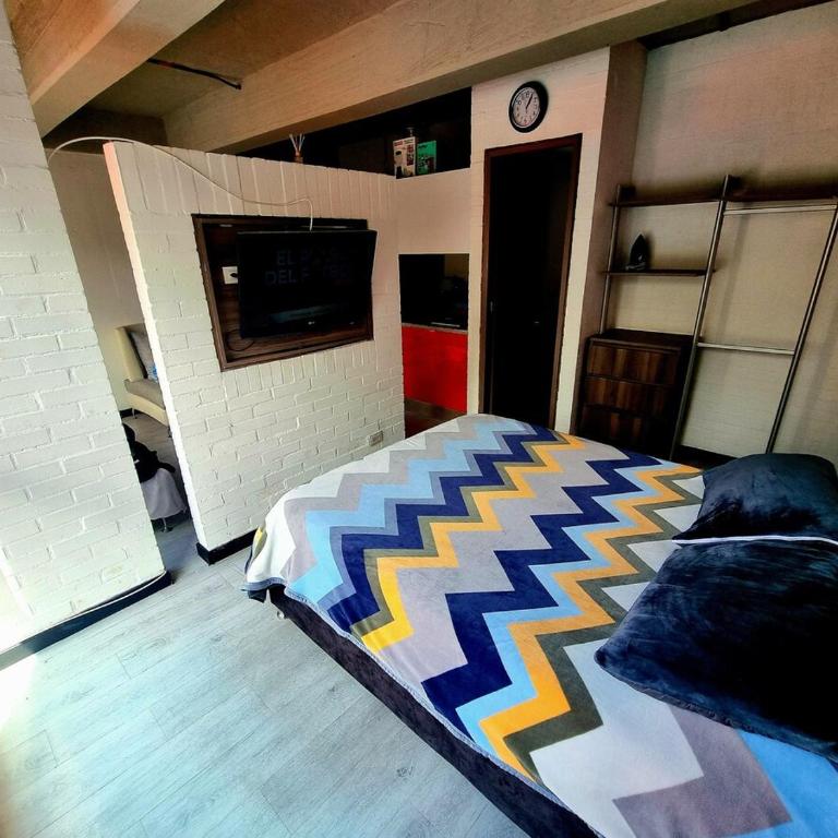 Moderno Apto Totalmente Amoblado - Apartamento de 1 dormitorio - 33