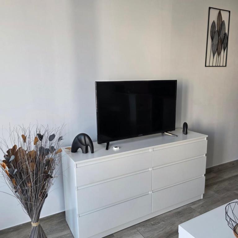 Studio Climatisé parking plage pinède, tout à pied - Apartment mit 1 Schlafzimmer - 3