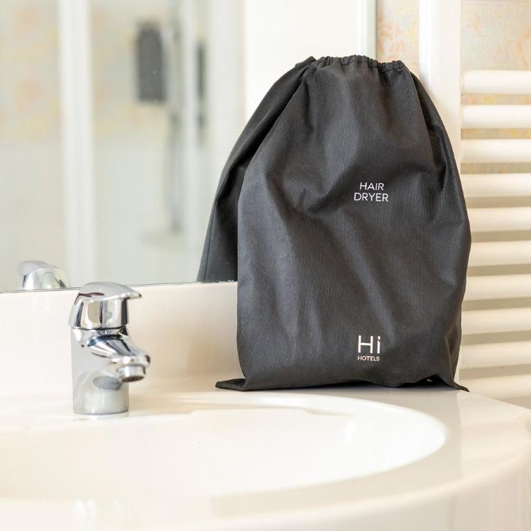 Hi Hotels Riva del Garda - Camera Familiare (2 Adulti + 2 Bambini) - 6