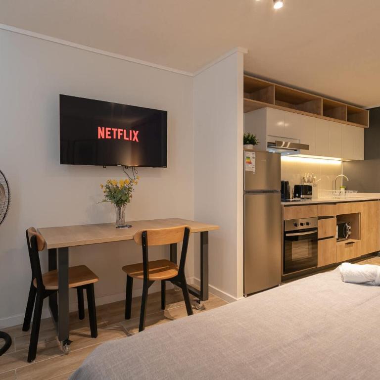 Feel Santiago in a Modern and Comfortable Studio - Estudio - 9