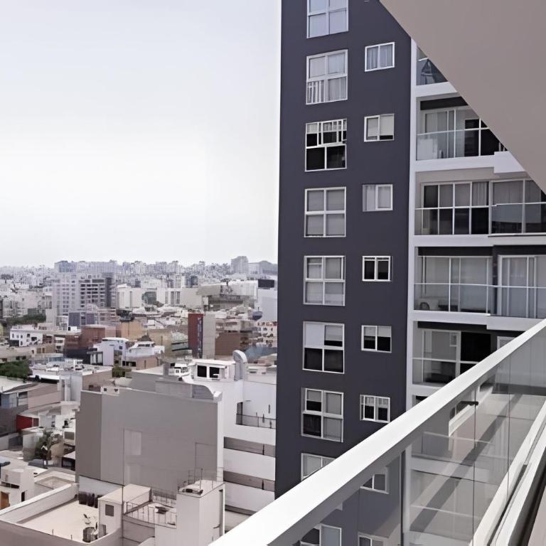 Apartment in the most touristy area of Miraflores - Two-Bedroom Apartment - 40