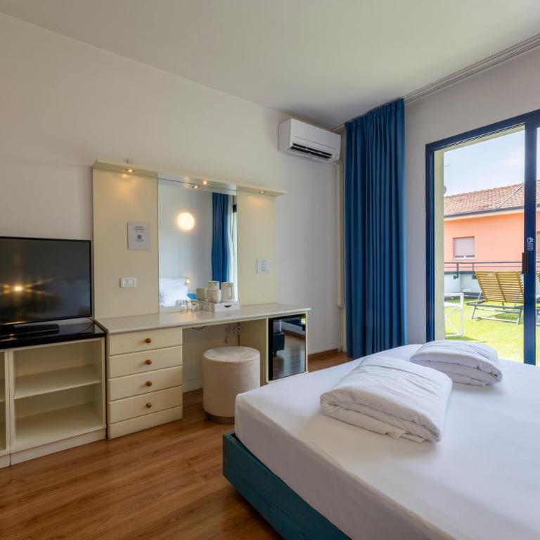 Hi Hotels Riva del Garda - Camera Tripla Superior - 8