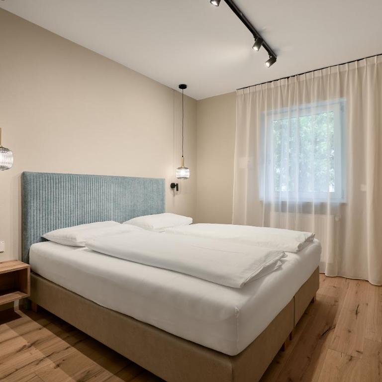Art Residence Josefshof - Apartment mit 1 Schlafzimmer, Balkon und Bergblick - 7
