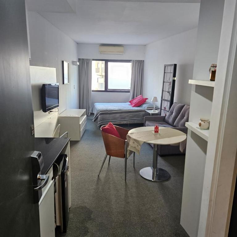 Práctico Monoambiente en Zona Centro - Apartamento de 1 dormitorio - 14