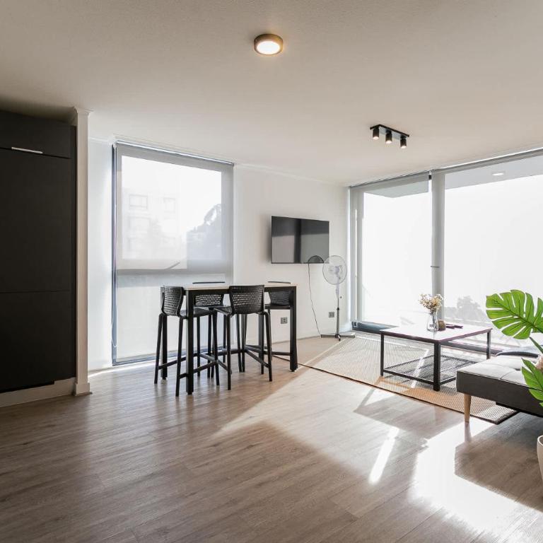 Modern 3BR Apartment in Providencian - Sleeps 6 - Apartment - 15