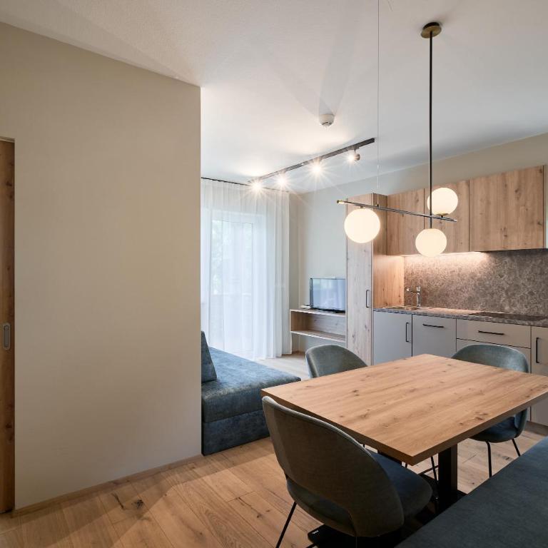 Art Residence Josefshof - Apartment mit 2 Schlafzimmern und Balkon - 7