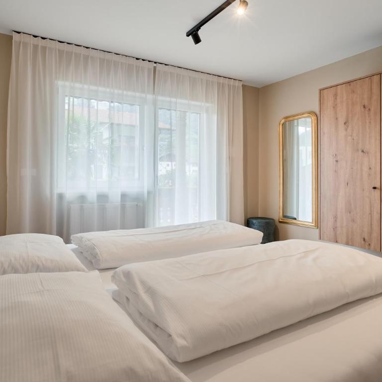 Art Residence Josefshof - Apartment mit 1 Schlafzimmer, Balkon und Bergblick - 4