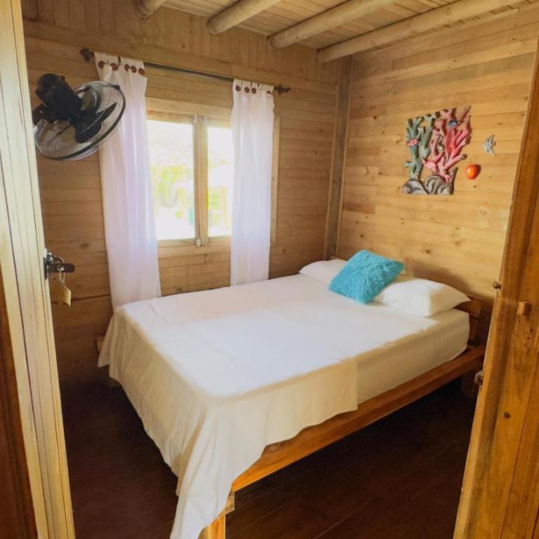 Hotel isla bonita - Habitación Doble con baño compartido - 5