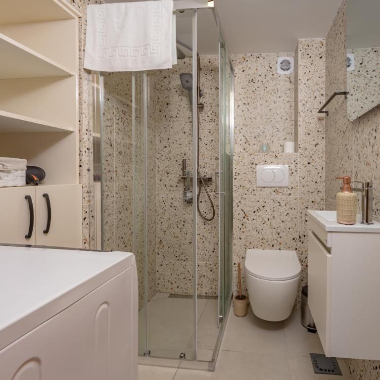 Apartments Račić - Studio with Sea View - 32
