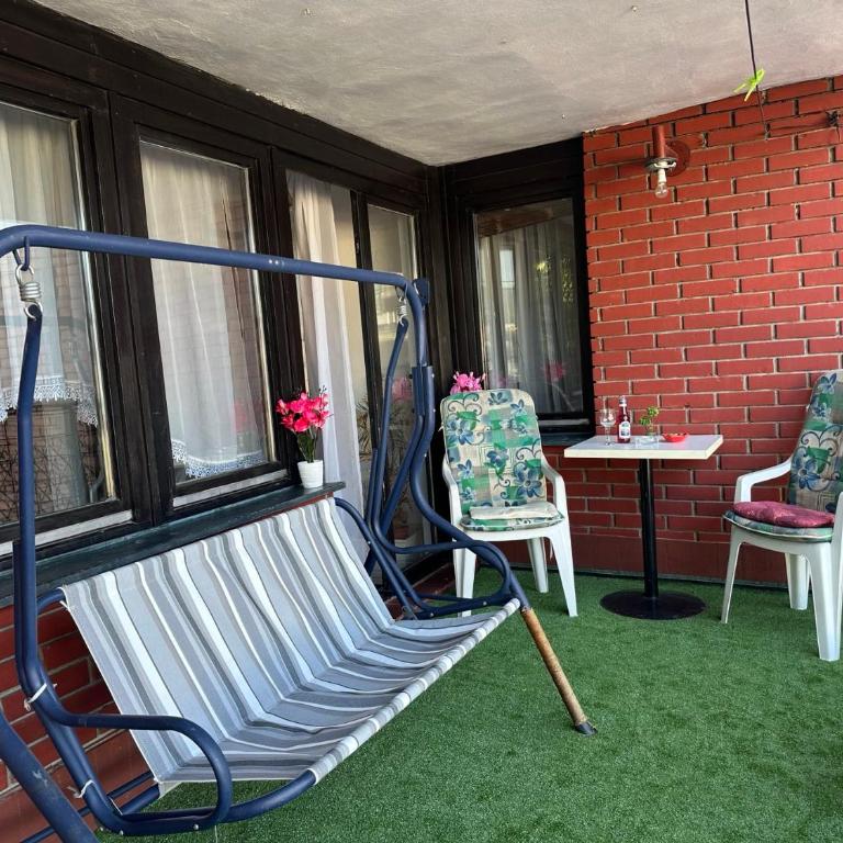 Brick Apartment & Free Parking - Apartman sa 2 Spavaće Sobe - 2