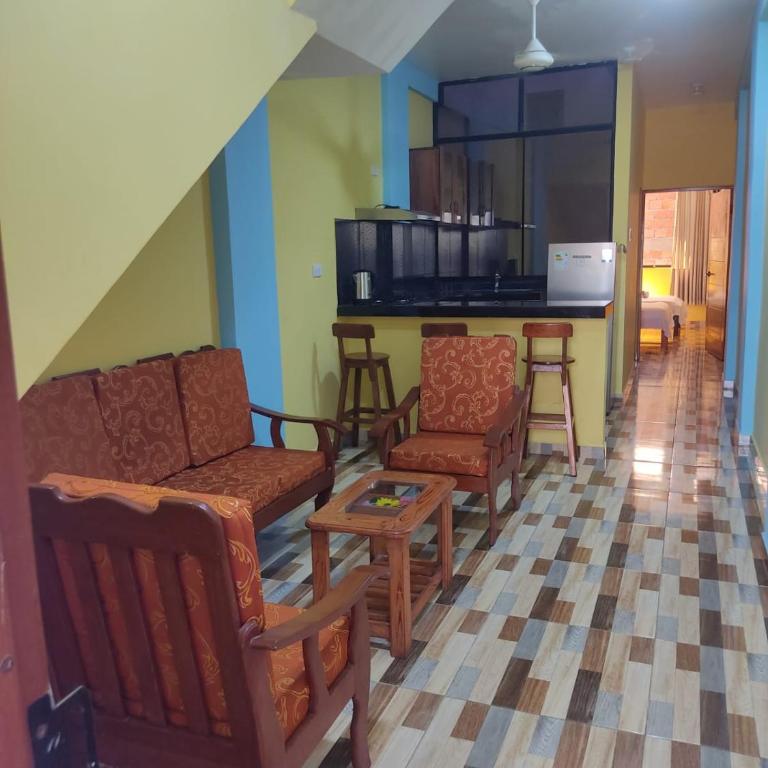 Denis House - One-Bedroom Standard Apartment - 4