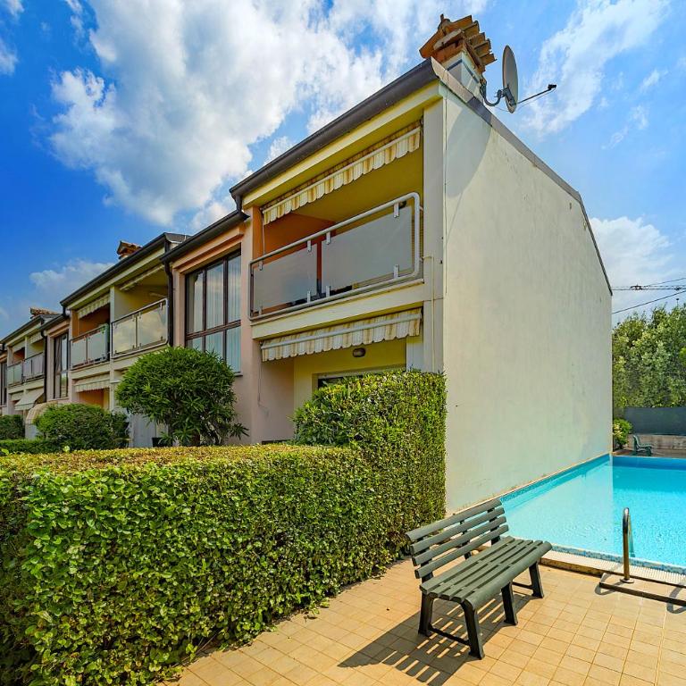 Residence MokyA1-piscina, WiFi, giardino, garage - Camera Matrimoniale Deluxe (2 Adulti + 1 Bambino) - 54