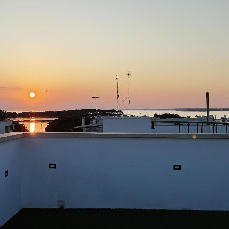 Sunset Garden - Appartamento con 1 Camera da Letto, Vista Mare e Terrazza - 2