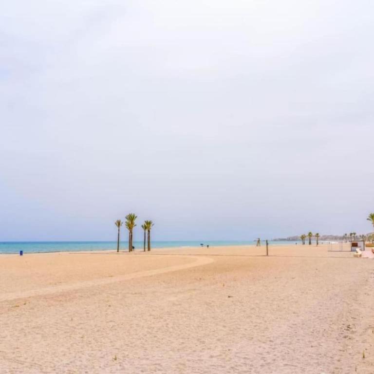 Apartment in Roquetas near the Beach - One-Bedroom Apartment - 32