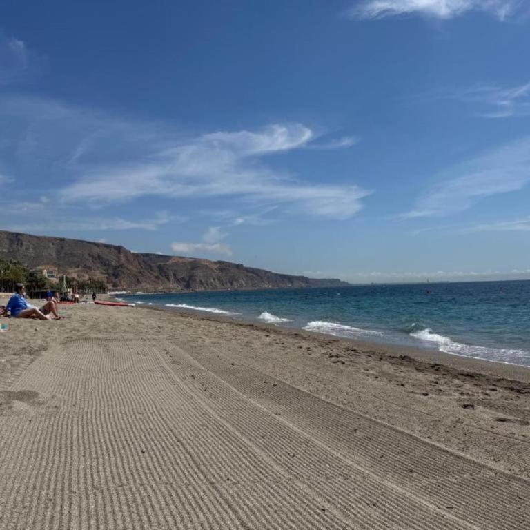 Apartment in Roquetas near the Beach - One-Bedroom Apartment - 31