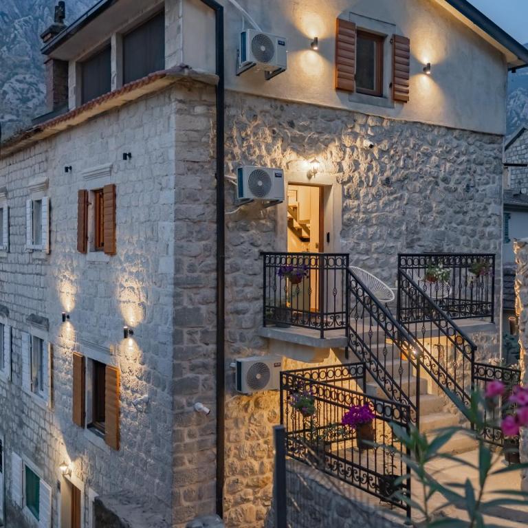 Apartments Račić - Studio with Sea View - 5