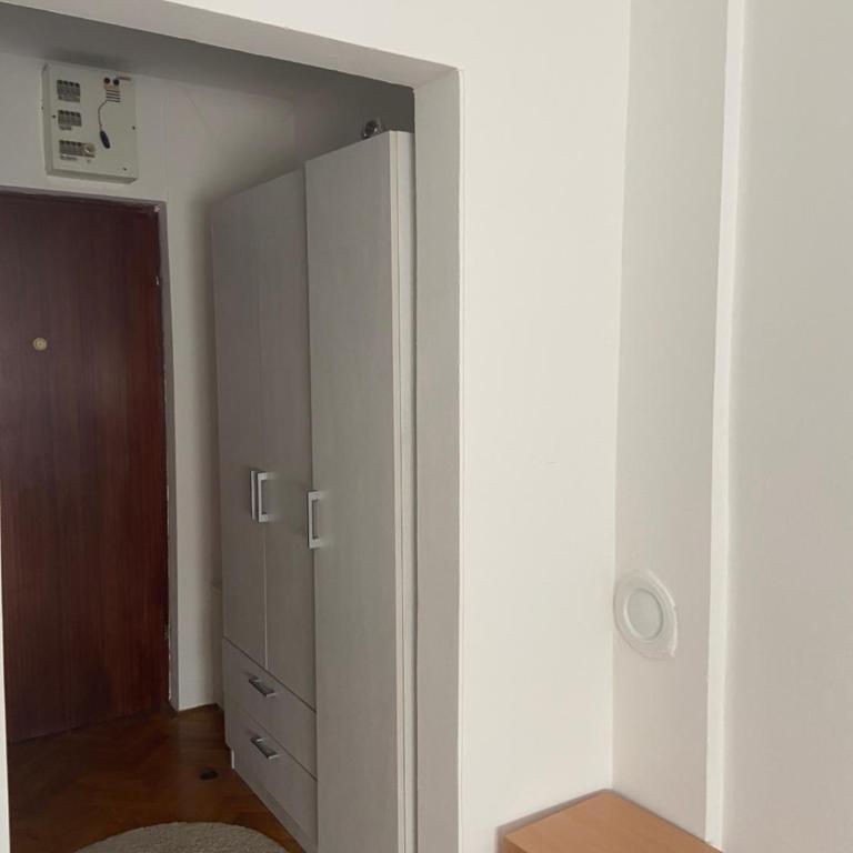 Raj - Apartman sa 1 Spavaćom Sobom - 4