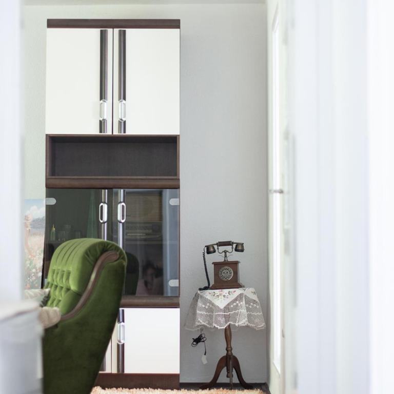 Split House Sarajevo with Private Parking - Two-Bedroom Apartment - 7