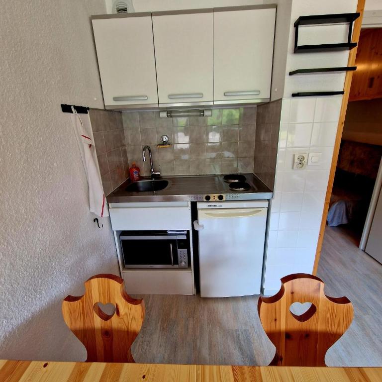 Studio cosy 4 pers proche ski & village parking gratuit - Apartamento de 2 dormitorios - 2